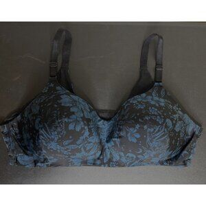 Torrid Curve Black Floral & Skull Print Satin Lightly Lined T-Shirt Bra Size 42C